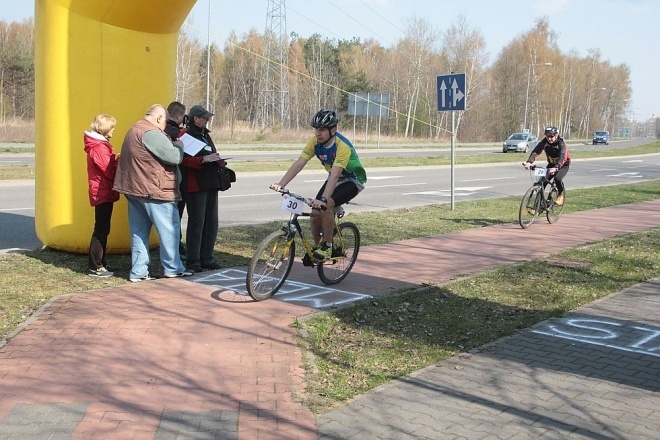 VI Ostrołęckie Zawody w Duathlonie [12.04.2014] - zdjęcie #6 - eOstroleka.pl