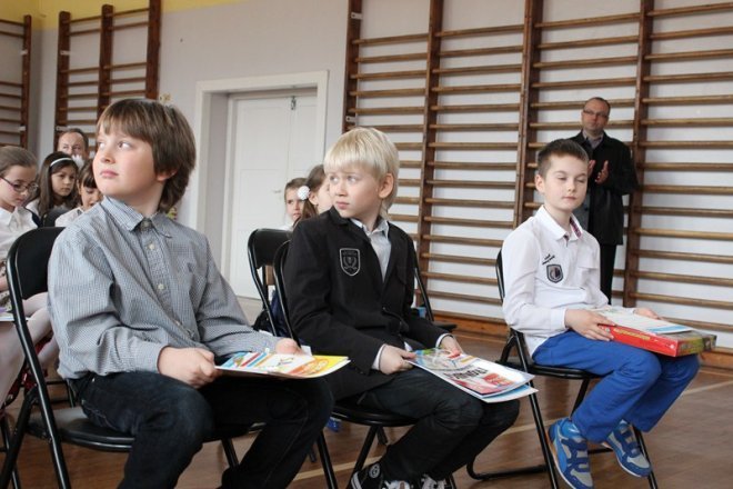 Międzyszkolny Konkurs Recytatorski  Promyk poezji - zdjęcie #4 - eOstroleka.pl