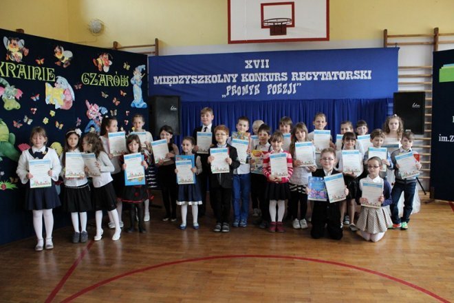Międzyszkolny Konkurs Recytatorski  Promyk poezji - zdjęcie #1 - eOstroleka.pl