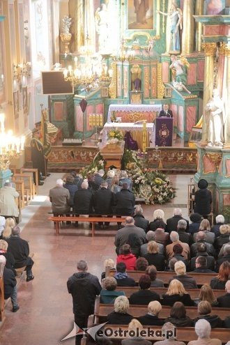 Pogrzeb śp. radnego Sławomira Kot [15.04.2014] - zdjęcie #34 - eOstroleka.pl