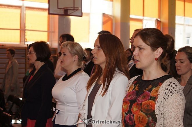 Maturzyści z II LO zakończyli rok szkolny [ZDJĘCIA] - zdjęcie #10 - eOstroleka.pl