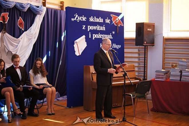 Maturzyści z II LO zakończyli rok szkolny [ZDJĘCIA] - zdjęcie #13 - eOstroleka.pl