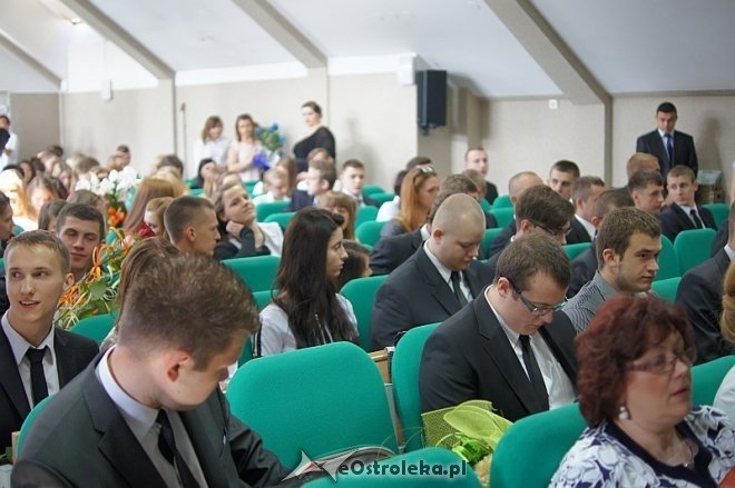 Zakończenie roku klas maturalnych w ZSZ 3 [25.04.2014] - zdjęcie #5 - eOstroleka.pl