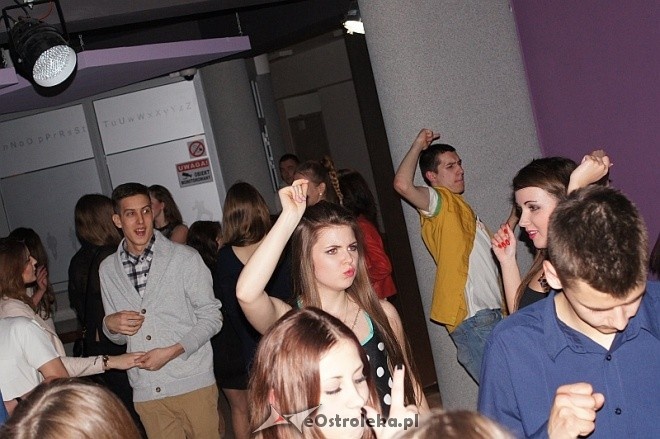 Piątkowa impreza U Studentów [25.04.2014] - zdjęcie #49 - eOstroleka.pl