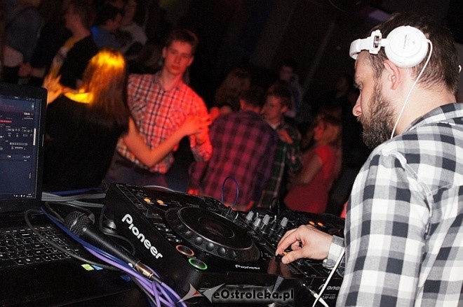 Piątkowa impreza U Studentów [25.04.2014] - zdjęcie #79 - eOstroleka.pl