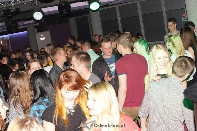 Piątkowa impreza U Studentów [25.04.2014] - zdjęcie #10 - eOstroleka.pl