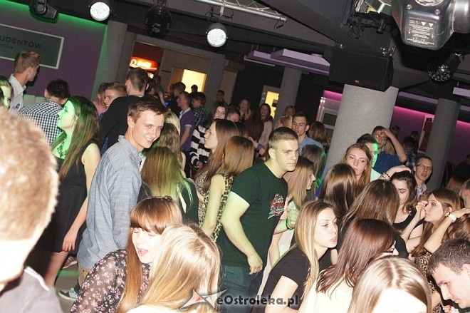 Piątkowa impreza U Studentów [25.04.2014] - zdjęcie #2 - eOstroleka.pl