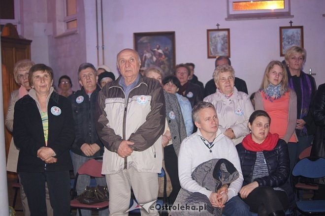 Nocne Czuwanie z Janem Pawłem II [26.04.2014] - zdjęcie #20 - eOstroleka.pl