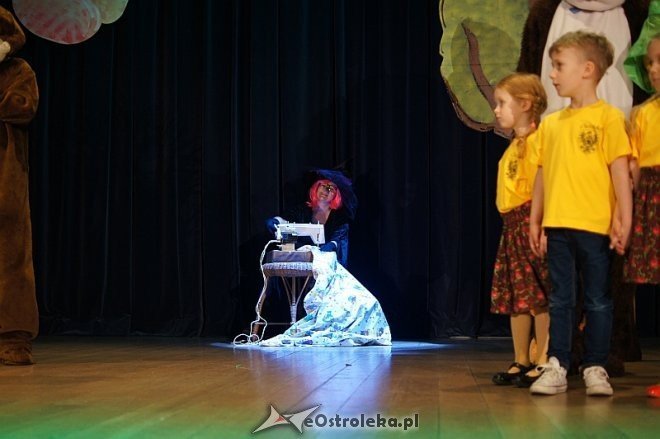 „Kraina Misiów” – takie imię otrzymało Przedszkole Miejskie nr 17 w Ostrołęce [28.04.2014] - zdjęcie #35 - eOstroleka.pl