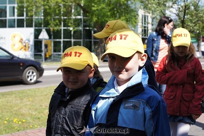 „Kraina Misiów” – takie imię otrzymało Przedszkole Miejskie nr 17 w Ostrołęce [28.04.2014] - zdjęcie #25 - eOstroleka.pl