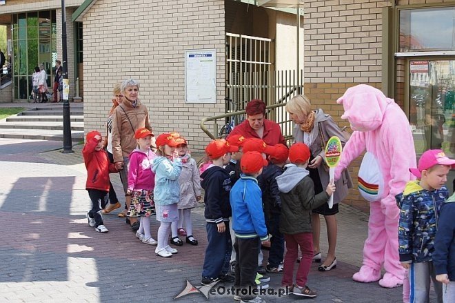 „Kraina Misiów” – takie imię otrzymało Przedszkole Miejskie nr 17 w Ostrołęce [28.04.2014] - zdjęcie #20 - eOstroleka.pl