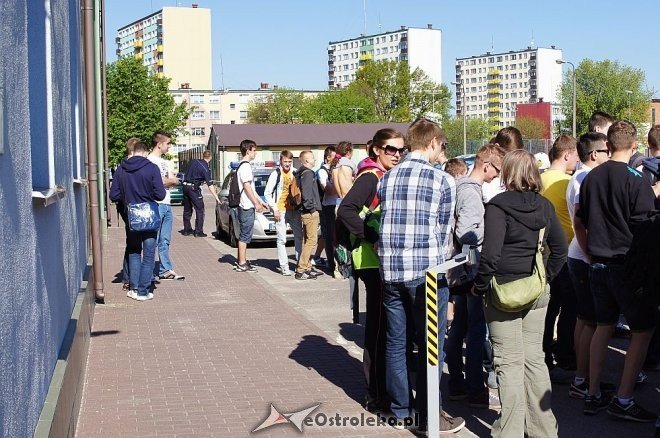 Pieszy rajd uczniów ZSZ nr 1 w Ostrołęce [30.04.2014] - zdjęcie #46 - eOstroleka.pl