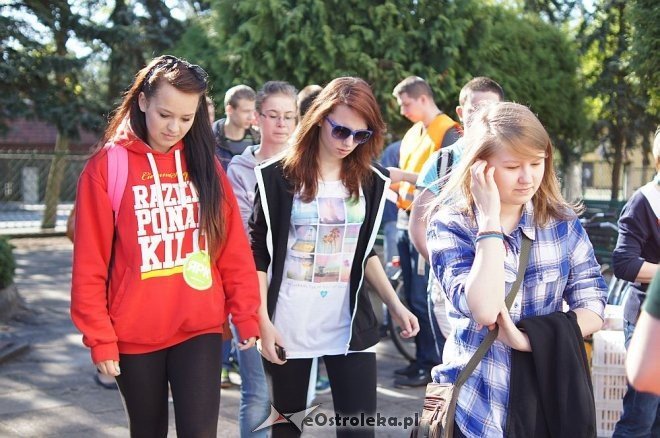 Pieszy rajd uczniów ZSZ nr 1 w Ostrołęce [30.04.2014] - zdjęcie #43 - eOstroleka.pl