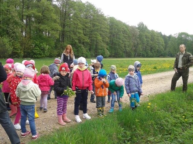 Edukacyjnie i ekologicznie – wycieczka przedszkolaków z Goworowa [ZDJĘCIA] - zdjęcie #5 - eOstroleka.pl