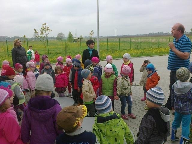 Edukacyjnie i ekologicznie – wycieczka przedszkolaków z Goworowa [ZDJĘCIA] - zdjęcie #15 - eOstroleka.pl
