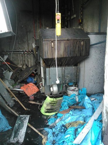 Czerwin: Wybuch pieca zniszczył kilka ścian w budynku mieszkalnym [01.05.2014] - zdjęcie #2 - eOstroleka.pl