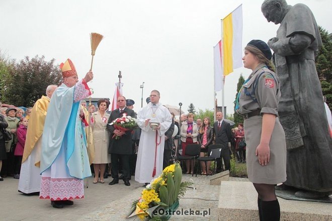 Miejskie obchody Święta Konstytucji 3 Maja [ZDJĘCIA] - zdjęcie #35 - eOstroleka.pl