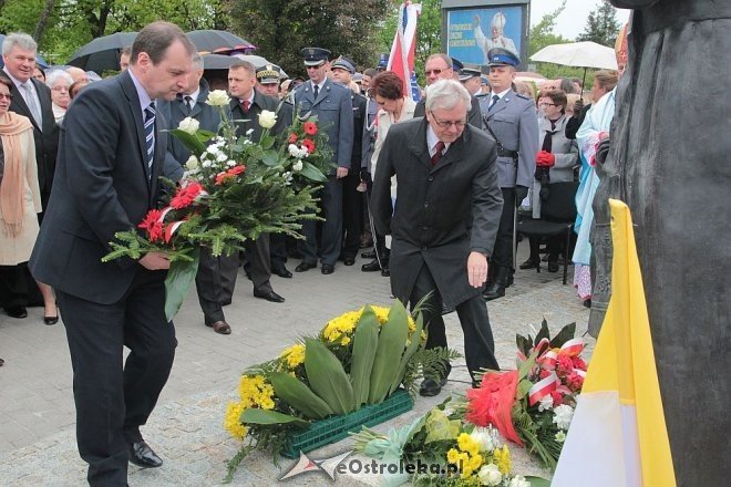 Miejskie obchody Święta Konstytucji 3 Maja [ZDJĘCIA] - zdjęcie #11 - eOstroleka.pl