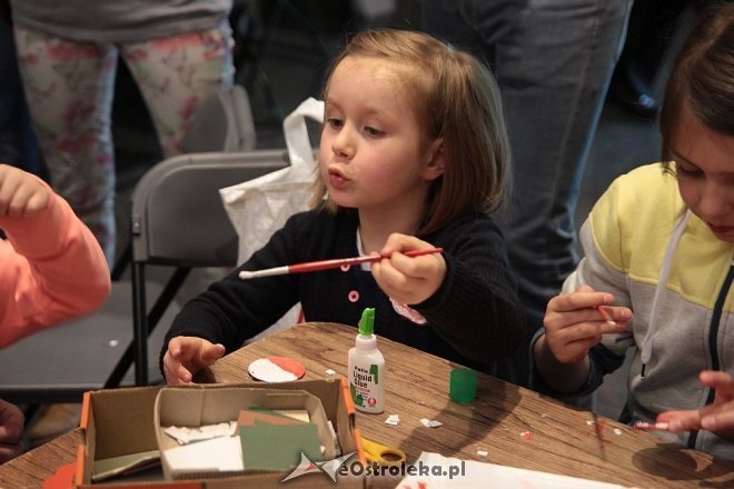 Biało-Czerwona obowiązkowo – patriotyczne warsztaty na Fortach Bema [ZDJĘCIA] - zdjęcie #8 - eOstroleka.pl