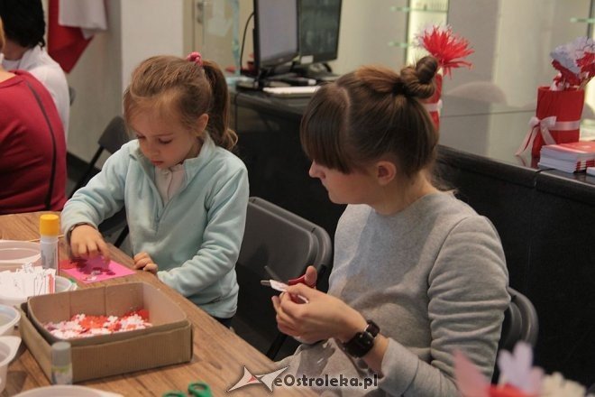 Biało-Czerwona obowiązkowo – patriotyczne warsztaty na Fortach Bema [ZDJĘCIA] - zdjęcie #4 - eOstroleka.pl