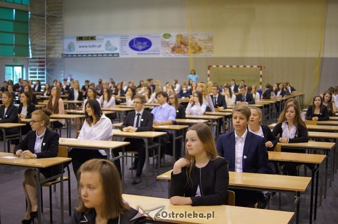 Matura 2014: Język Polski w III LO w Ostrołęce [05.05.2014] - zdjęcie #16 - eOstroleka.pl