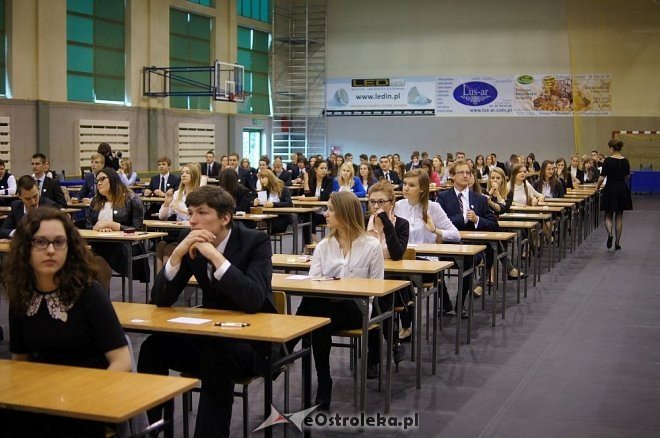 Matura 2014: Język Polski w III LO w Ostrołęce [05.05.2014] - zdjęcie #12 - eOstroleka.pl