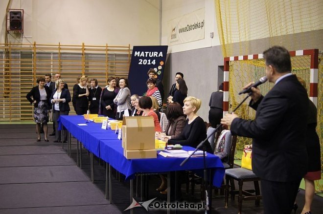 Matura 2014: Język Polski w III LO w Ostrołęce [05.05.2014] - zdjęcie #5 - eOstroleka.pl