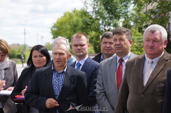 Otwarcie trzech zmodernizowanych dróg w gminie Olszewo-Borki [05.05.2014] - zdjęcie #13 - eOstroleka.pl