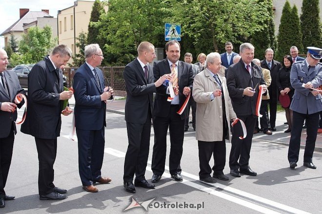 Otwarcie trzech zmodernizowanych dróg w gminie Olszewo-Borki [05.05.2014] - zdjęcie #25 - eOstroleka.pl