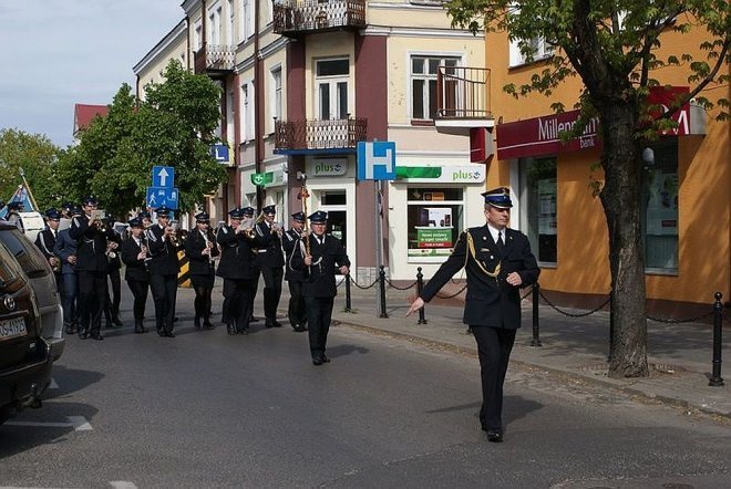 Ostrołęccy strażacy uroczyście obchodzili święto swojego patrona [04.05.2014] - zdjęcie #2 - eOstroleka.pl
