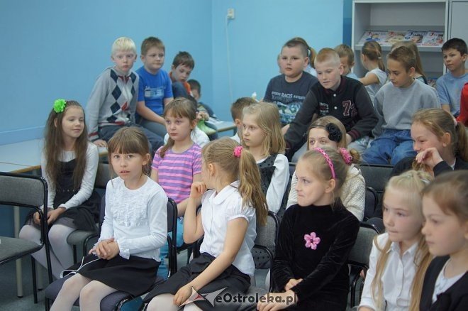 „Pierwszy Krok w Poezję” – eliminacje szkolne w SP nr 10 [07.05.2014] - zdjęcie #5 - eOstroleka.pl