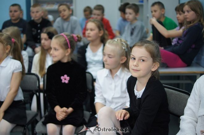 „Pierwszy Krok w Poezję” – eliminacje szkolne w SP nr 10 [07.05.2014] - zdjęcie #13 - eOstroleka.pl