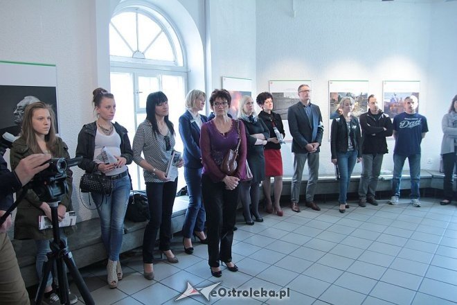 Jubileuszowa wystawa BZ WBK Press Foto w Galerii Ostrołęka [09.05.2014] - zdjęcie #5 - eOstroleka.pl