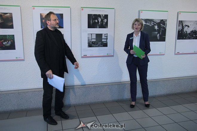 Jubileuszowa wystawa BZ WBK Press Foto w Galerii Ostrołęka [09.05.2014] - zdjęcie #19 - eOstroleka.pl