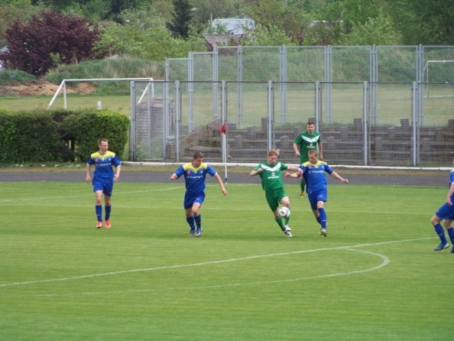 Korona HiD Ostrołęka - Bug Wyszków (10.05.2014) - zdjęcie #11 - eOstroleka.pl