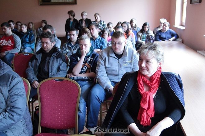Marian Piłka w Kadzidle: Polityka jest tylko dla ludzi odpowiedzialnych [10.05.2014] - zdjęcie #26 - eOstroleka.pl