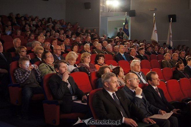 Uroczysta sesja Rady Miasta Ostrołęki [12.05.2014] - zdjęcie #13 - eOstroleka.pl