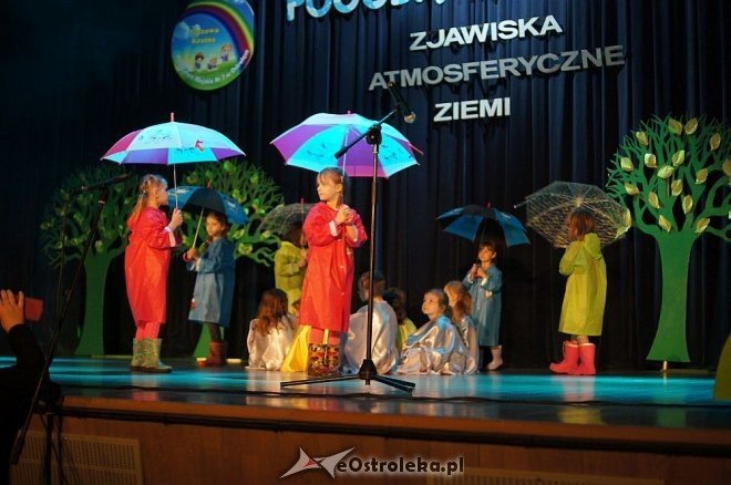 „Świat Pogodą Malowany –zjawiska atmosferyczne ziemi” – artystyczne występy przedszkolaków z Ostrołęki [14.05.2014] - zdjęcie #13 - eOstroleka.pl