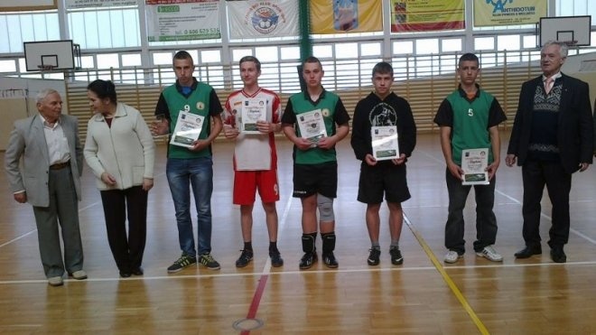 Zawodnicy Kurpiowskiego Towarzystwa Ringo Jantar  z dobrymi wynikami na Ogólnopolskim Turnieju w Ringo w Goszczynie [14.05.2014] - zdjęcie #4 - eOstroleka.pl