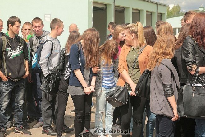 Uroczyste wmurowanie aktu erekcyjnego pod budowę Samorządowej Stacji Segregacji Odpadów Komunalnych [14.05.2014] - zdjęcie #83 - eOstroleka.pl