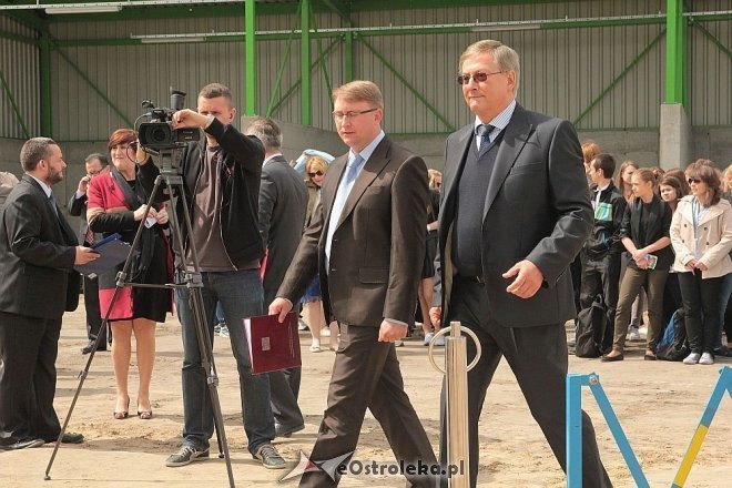 Uroczyste wmurowanie aktu erekcyjnego pod budowę Samorządowej Stacji Segregacji Odpadów Komunalnych [14.05.2014] - zdjęcie #77 - eOstroleka.pl