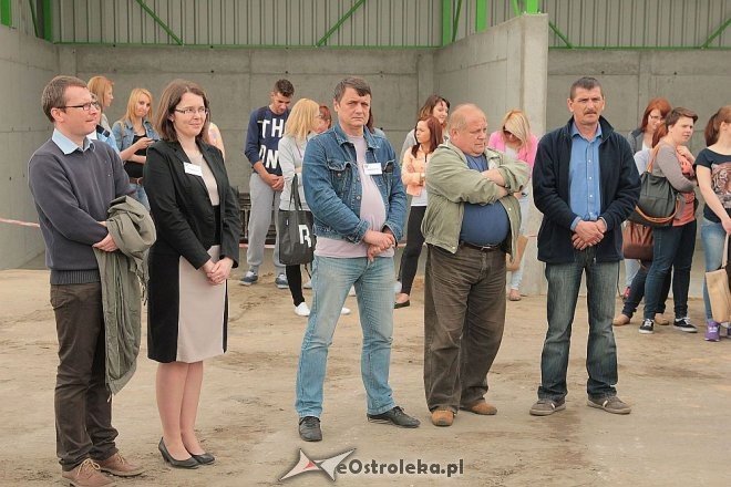 Uroczyste wmurowanie aktu erekcyjnego pod budowę Samorządowej Stacji Segregacji Odpadów Komunalnych [14.05.2014] - zdjęcie #37 - eOstroleka.pl