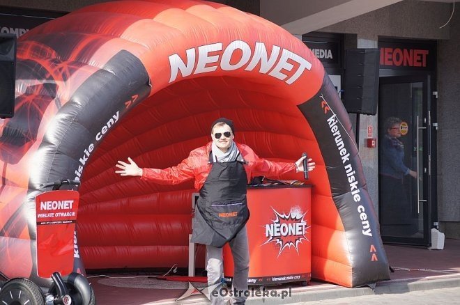 Neonet otwarty [ZDJĘCIA] - zdjęcie #1 - eOstroleka.pl