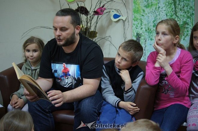 Kultownia: Staszek Orłowski czytał dzieciom [16.05.2014] - zdjęcie #8 - eOstroleka.pl