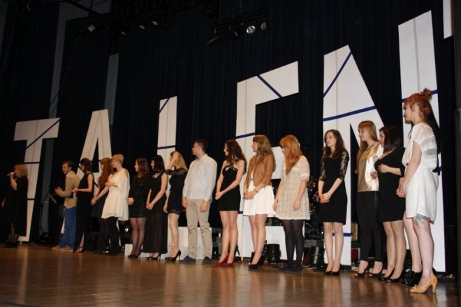 Jubileuszowy koncert Festiwalu „Talent” – „TALENT TOP” [ZDJĘCIA] - zdjęcie #95 - eOstroleka.pl