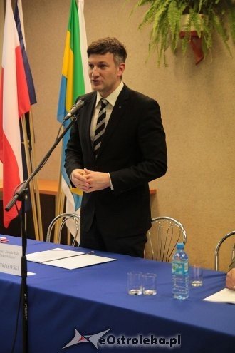 Spotkanie sprawozdawcze Rady Osiedla Dzieci Polskich [16.05.2014] - zdjęcie #17 - eOstroleka.pl