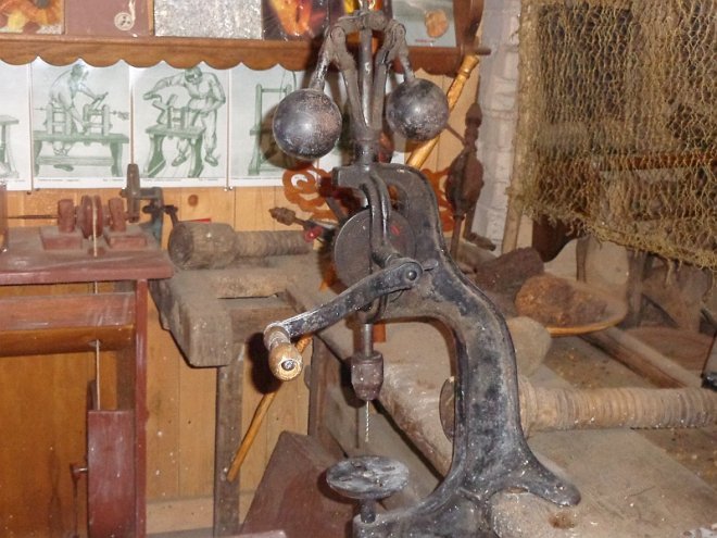 „Kopać bursztyn każdy może”. NOC MUZEÓW w Muzeum Kurpiowskie w Wachu - zdjęcie #3 - eOstroleka.pl