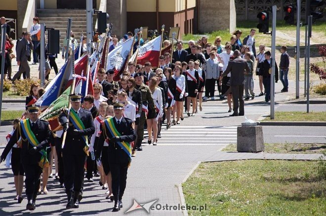 Uroczystości w Szkole Podstawowej nr 10 [19.05.2014] - zdjęcie #121 - eOstroleka.pl