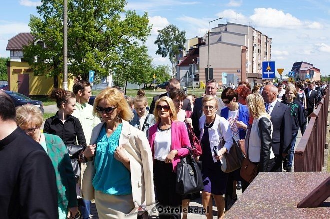 Uroczystości w Szkole Podstawowej nr 10 [19.05.2014] - zdjęcie #107 - eOstroleka.pl