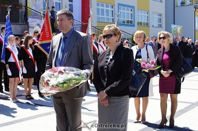 Uroczystości w Szkole Podstawowej nr 10 [19.05.2014] - zdjęcie #102 - eOstroleka.pl